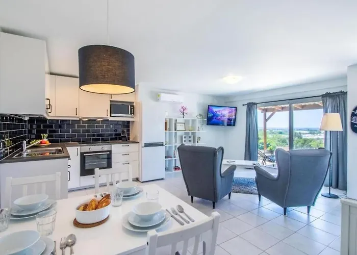 Monte Alegrete By Interhome * Loulé