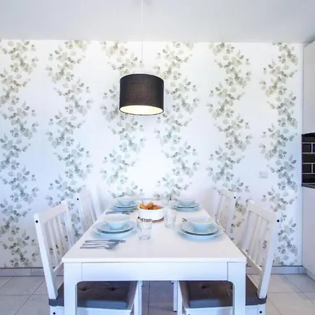 Monte Alegrete By Interhome